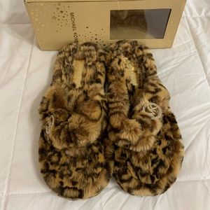 Michael Kors Cheetah Print Faux Fur Women’s Sandals, Size 10